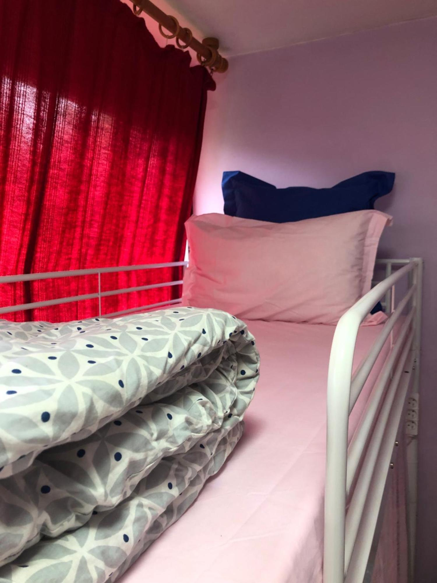 Female-Dortoir Femme -Dorm Shared Room Paris 보비니 외부 사진