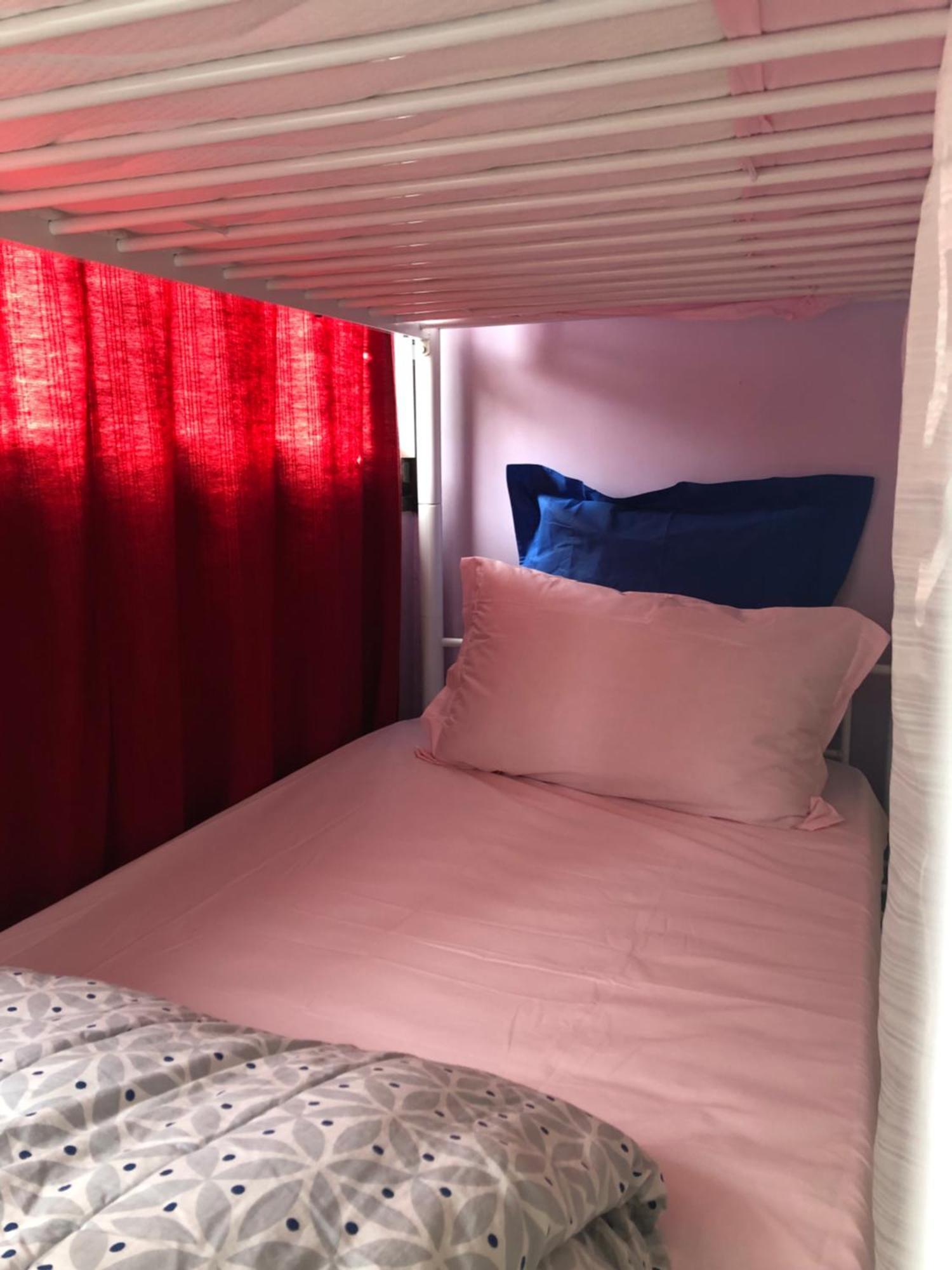 Female-Dortoir Femme -Dorm Shared Room Paris 보비니 외부 사진