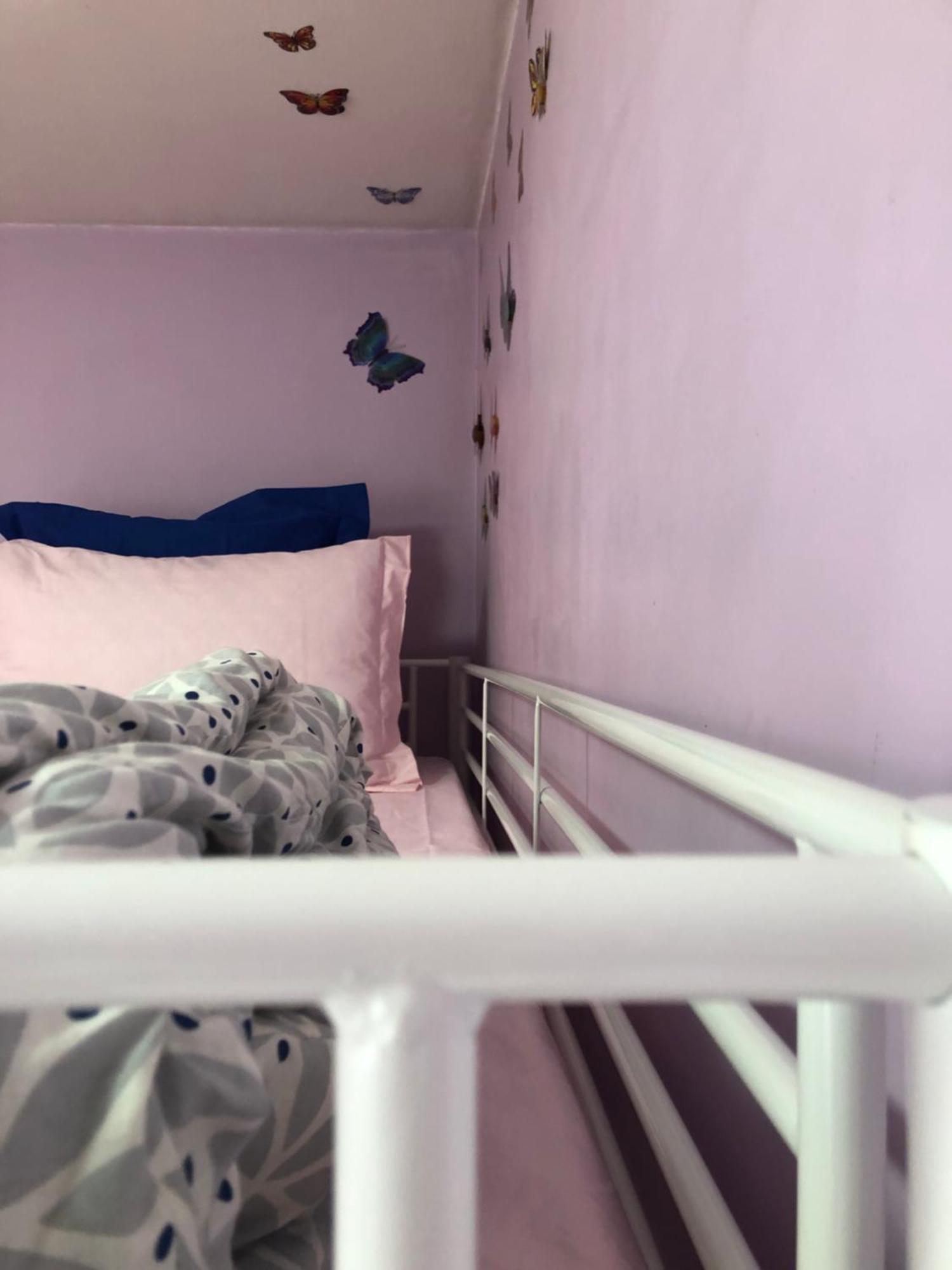 Female-Dortoir Femme -Dorm Shared Room Paris 보비니 외부 사진