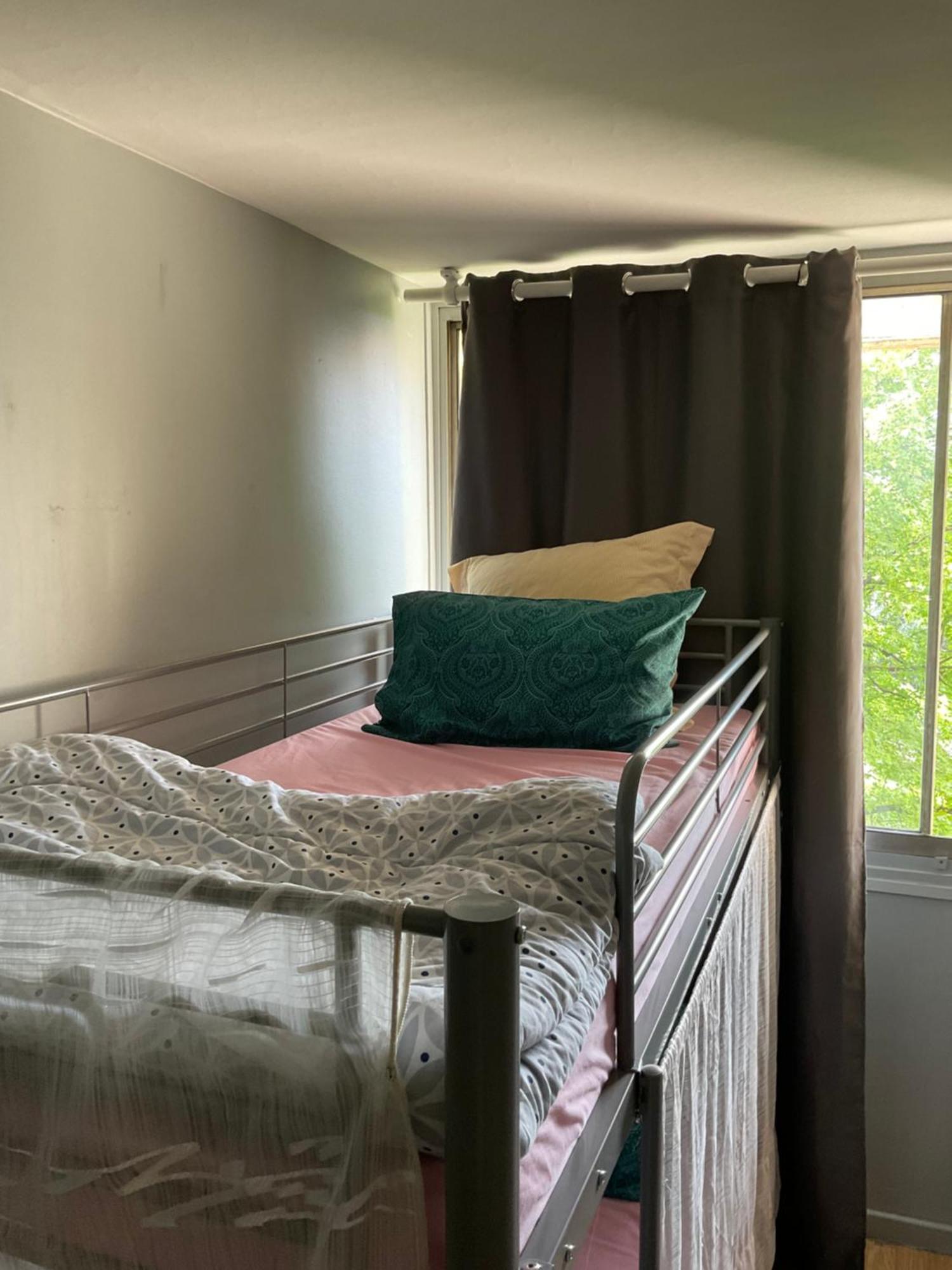 Female-Dortoir Femme -Dorm Shared Room Paris 보비니 외부 사진