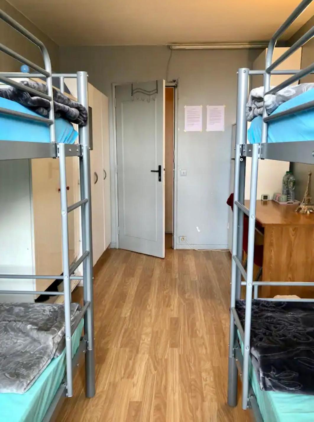 Female-Dortoir Femme -Dorm Shared Room Paris 보비니 외부 사진